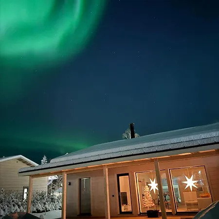 Brand New Puomikuja Villa *