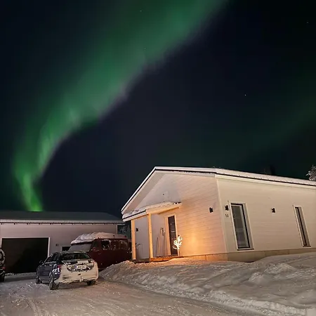 Brand New Puomikuja