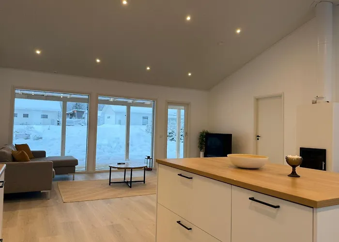 Brand New Puomikuja * 로바니에미