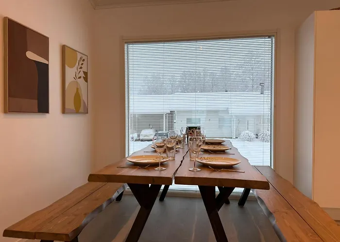 Brand New Puomikuja 로바니에미