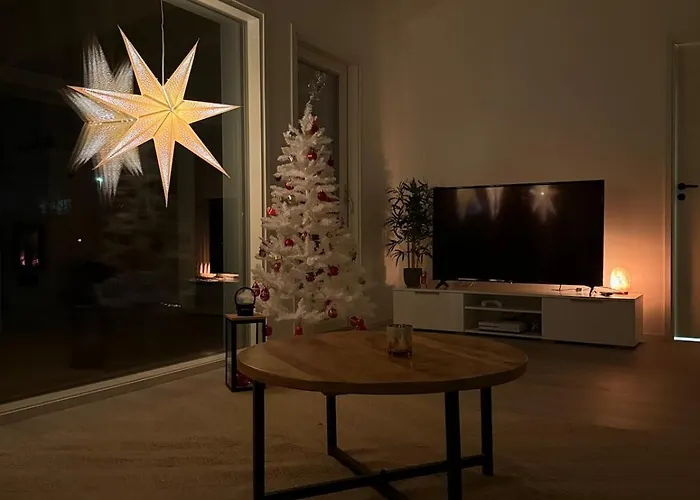 Brand New Puomikuja 빌라